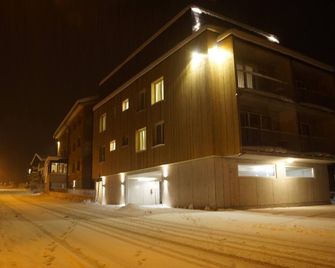 Majestic apartment in Klösterle with sauna on the Arlberg Met Terras - Klösterle - Edificio