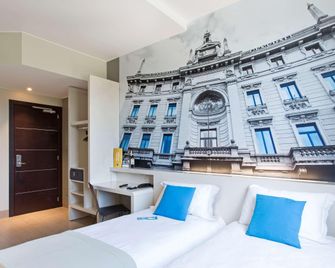 فندق مبيت وإفطار ميلانو سان سيرو - ميلان - غرفة نوم