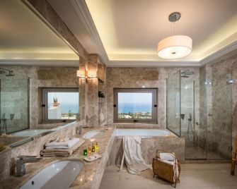 Creta Blue Boutique Hotel - הרסוניסוס