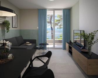 Holiday Village Sagitta - Omiš - Pokój dzienny