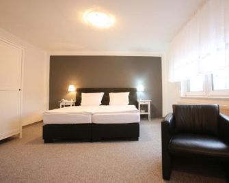 Hotel Rhein-Ahr - Remagen - Camera da letto