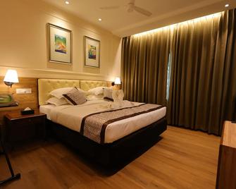 Hotel Aashray Inn - Hubli - Bedroom