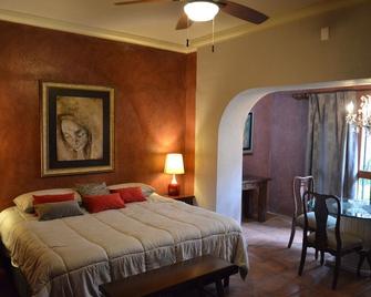 Hotel Art Gallery Casona de los Milagros - Colima - Κρεβατοκάμαρα