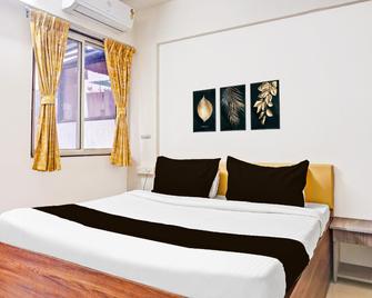 Super Townhouse Oak Saramsa Garden - Pakyong - Bedroom