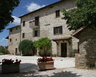 Country House Carfagna - Bastia umbra - Building