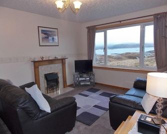Tobson - Isle of Harris - Living room
