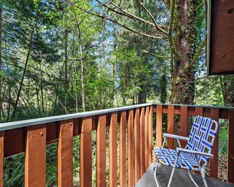 The Koope de Ville @ Robin's Roost - Crescent City - Balcony