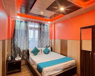Himlayan Paradise - Grand Retreat & Dining - Darjeeling - Soveværelse