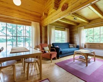 Sammallahti by Interhome - Saarijarvi - Sala de estar