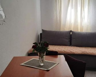 Apartments Natali - One Bedroom Apartment With Balcony (App7) - Podaca