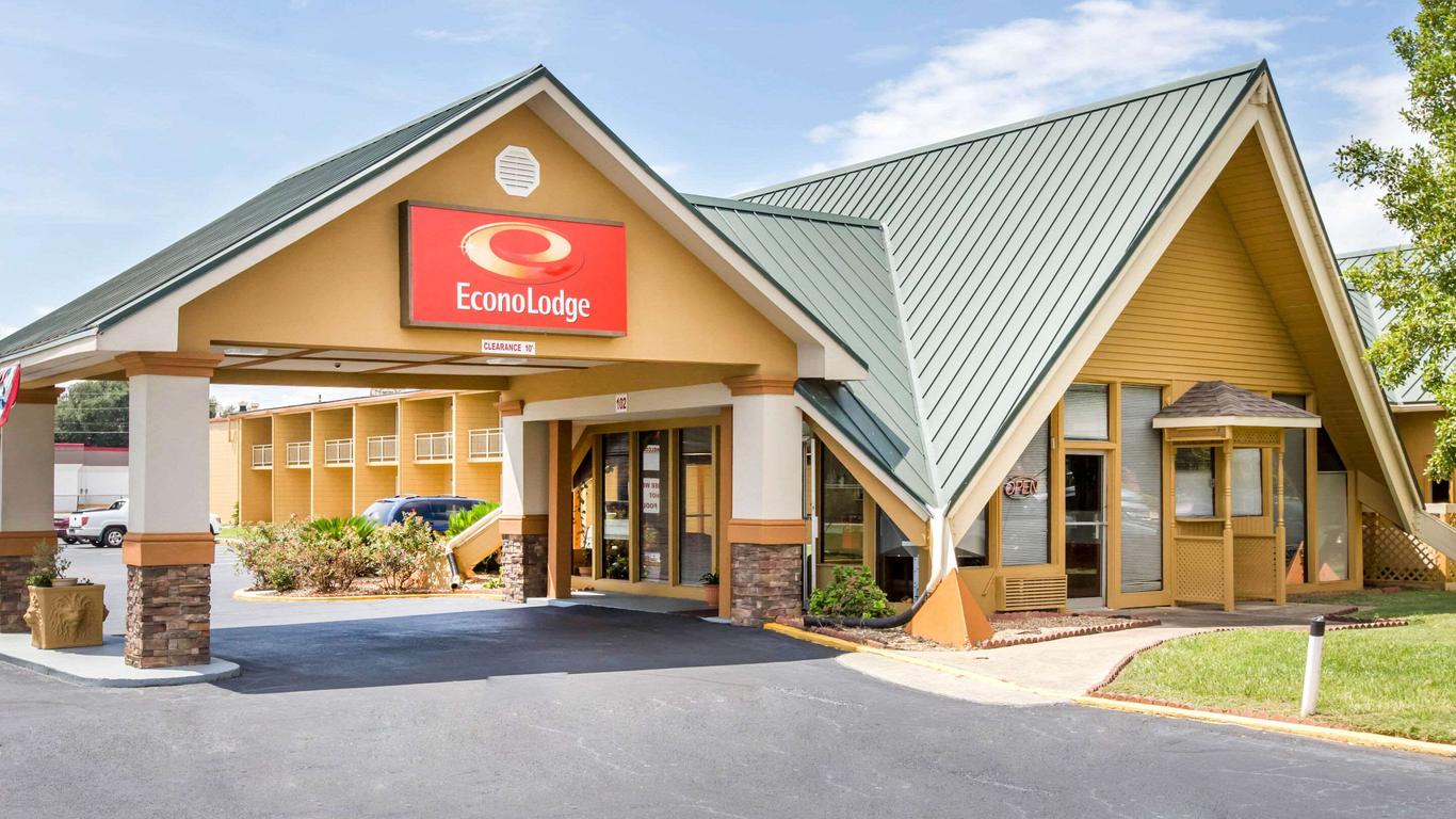 Econo Lodge - Perry National Fair Ground Area