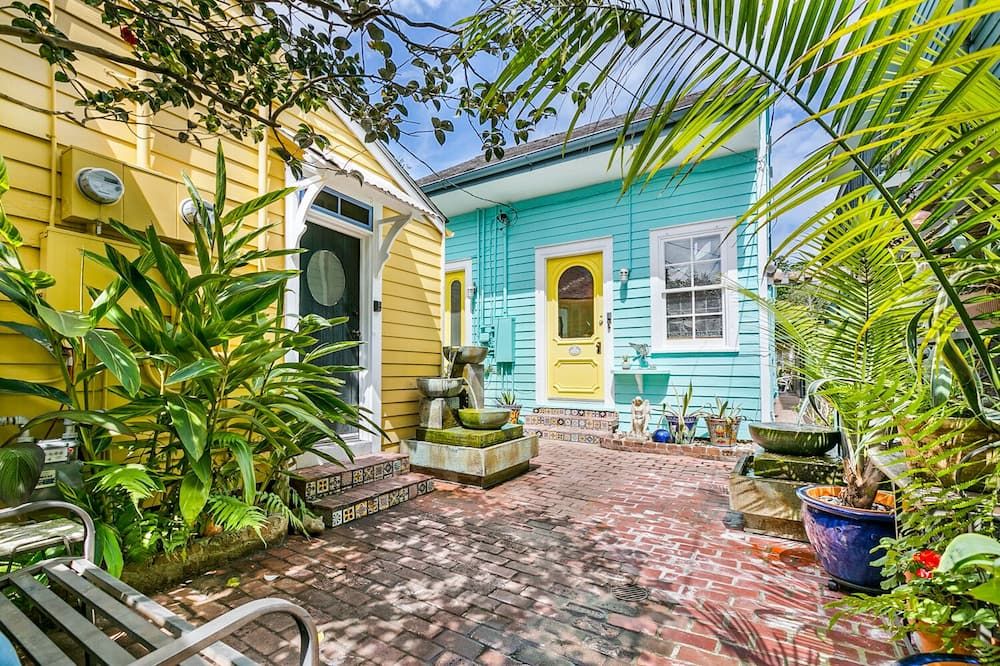 Historic Inn in the Marigny, blocks to French Quarter - Nueva Orleans - Patio