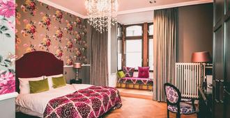 Hotel Klemm - Wiesbaden - Bedroom