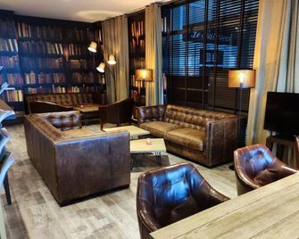 Hôtel Du Centre Annemasse - Annemasse - Lounge