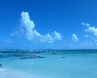 Small cottage with garden in a gated community - Cole Bay - Beach