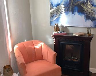~crees Retreat In The Heart Of Brevard~ - Brevard - Room amenity