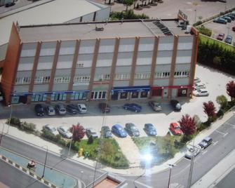 Hostal Serpol - Palencia - Building
