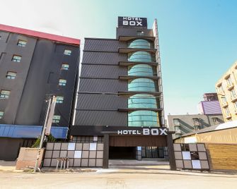 Gunsan Hotel Box - Gunsan - Edificio