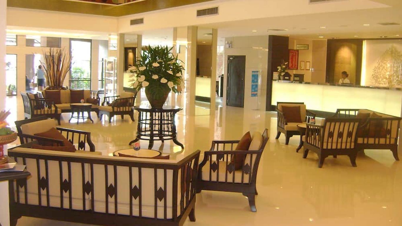 アモラ ターペー ホテル チェンマイ