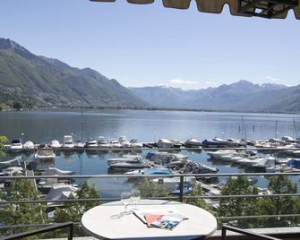 Aparthotel Al Lago - Locarno - Parveke