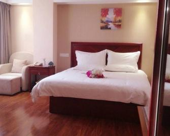 Greentree Inn Chuzhou Wandong International Car City Express Hotel - Chuzhou - Schlafzimmer