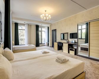 Hotel Touristan Bishkek - Biškek - Ložnice