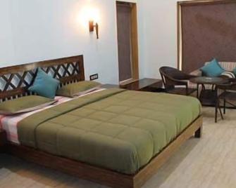 Coast Ecotel Luxury Resort - Diveāgar - Bedroom