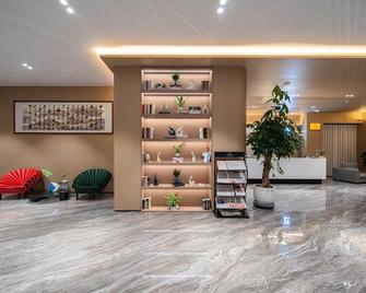 Mengzi Yufeng Hotel - Honghe - Lounge