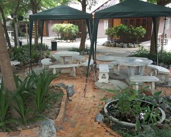 Bansuan Inthanon Resort - Ban Luang - Patio