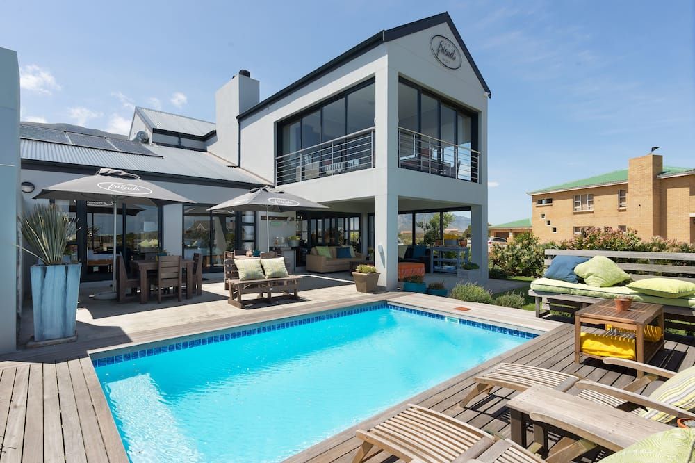 Stay At Friends - Betty’s Bay - Piscina