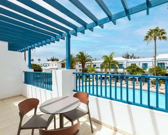 THB Tropical Island - Playa Blanca - Balcón