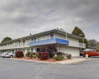Motel 6 Des Moines Ia - Ντε Μόιν - Κτίριο