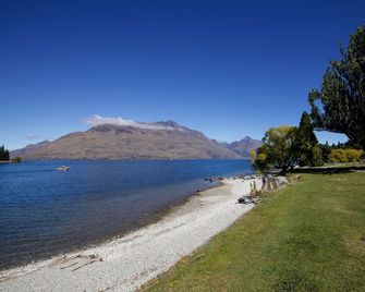 Queenstown House Lakeside Apartments - Queenstown