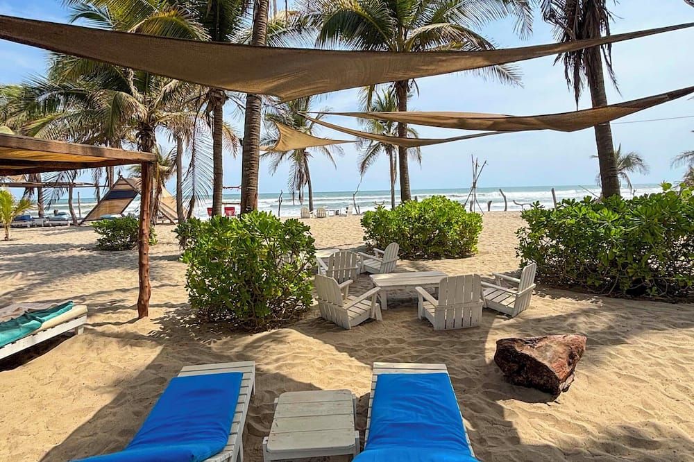 بامبودا - اكابولكو - شاطئ