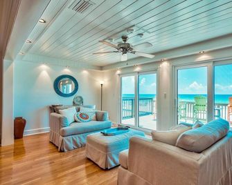 Green Reef #8- Beachy Keen - Destin - Living room