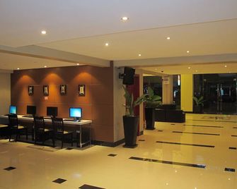 ラックス リバーサイド ホテル & アパートメント - プノンペン - ロビー