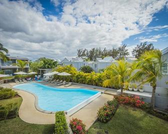 Voile Bleue Boutique Hotel - Pointe aux Piments - Pool