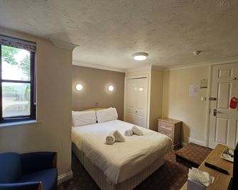 Marsh Farm Hotel - Swindon