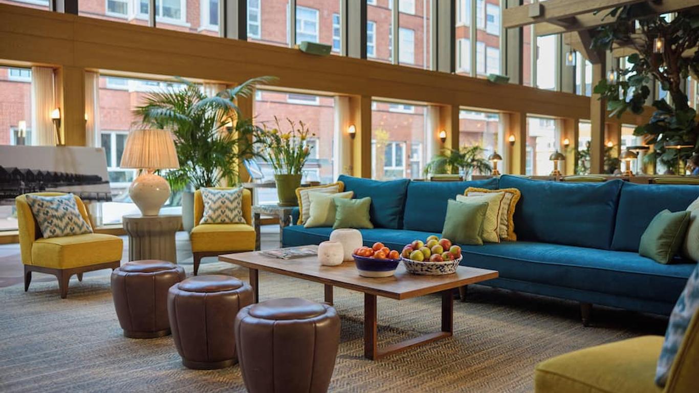 The July - Boat & Co