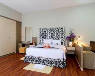 Bali Rich Villa - Tuban - Habitación