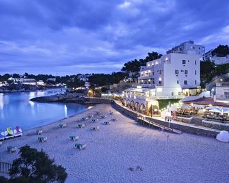 Grupotel Ibiza Beach Resort - Adults Only - Сан-Хуан-Баутіста - Вигляд зовні