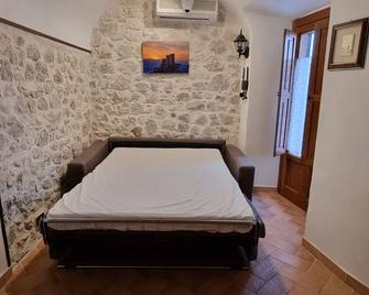 Casa Alessandro - Pacentro - Habitación