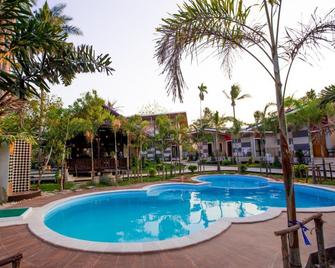 Baan Pran Boutique Resort - Pran Buri - Pool