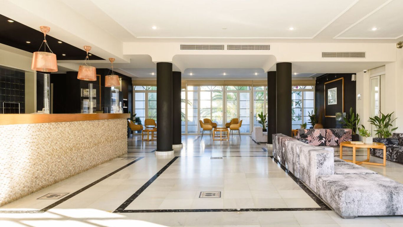 Afroditi Venus Beach Resort