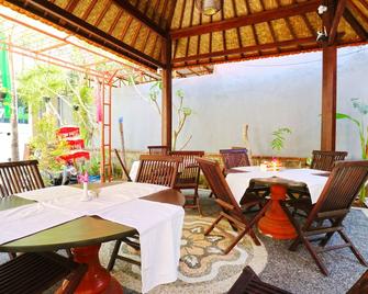 Taste of Bali Hostel - Kuta - Restaurant