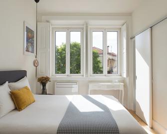 Vila Julieta Guesthouse - Coimbra - Quarto