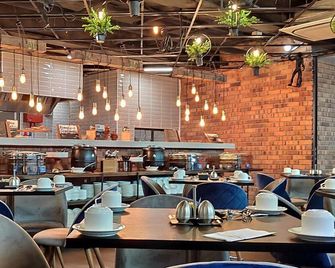Loop On Leith George Town Penang Hotel - George Town - Restaurant