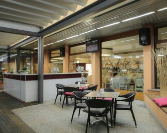 B&b Hotel Eurorest Conegliano - Conegliano - Ristorante