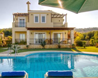 Gerani Villas - Gerani - Pool