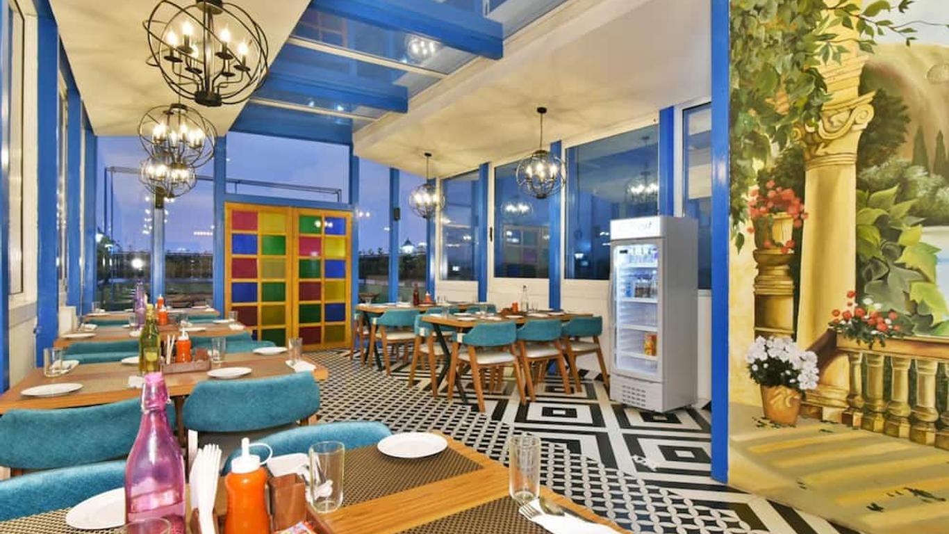 Hotel Infa